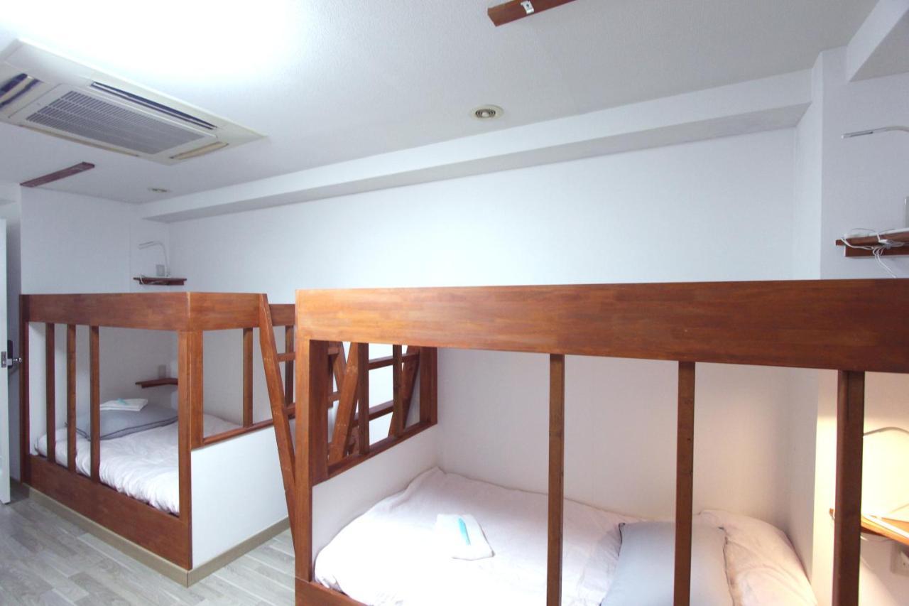 I Osaka House Hotel Exterior photo